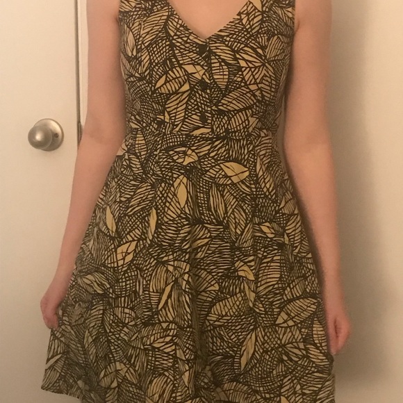 Anthropologie Leaf Print Gold and Black Dress - Picture 2 of 4